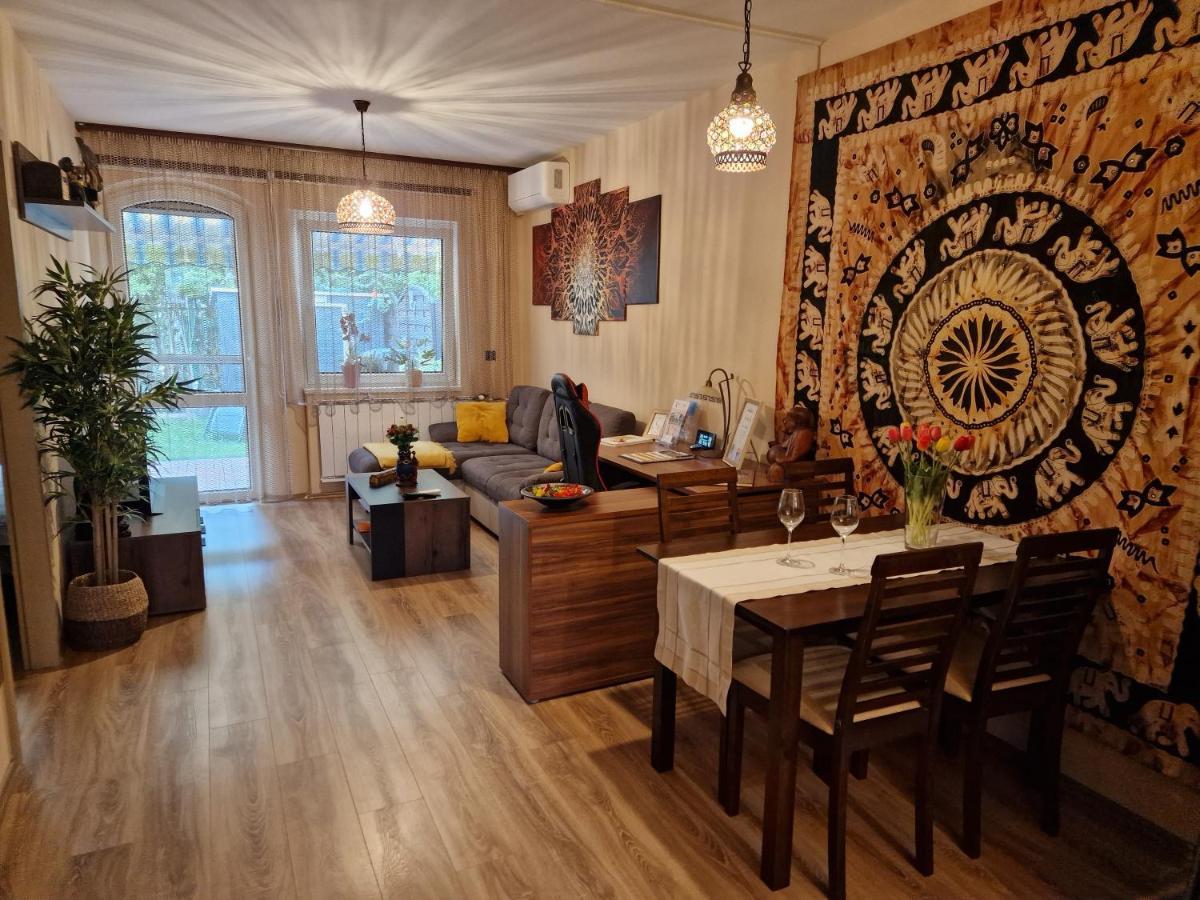 Rozina Apartman Mosonmagyarovar Exterior photo